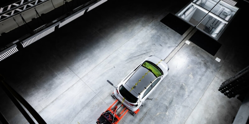Crash test facility Crash test facility